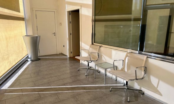 Long Term Rental - Commercial -
Albir