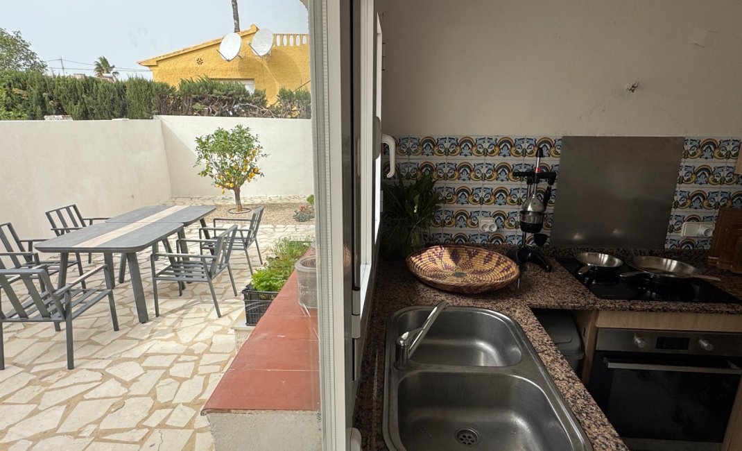 Resale - Townhouse -
Albir