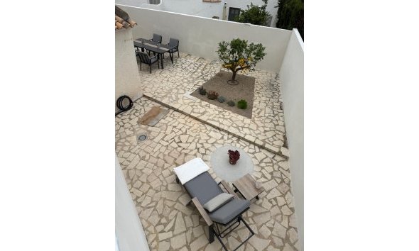 Resale - Townhouse -
Albir