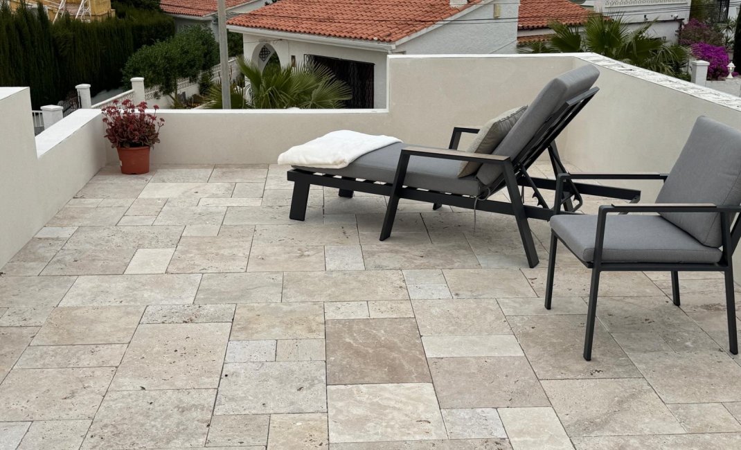 Resale - Townhouse -
Albir