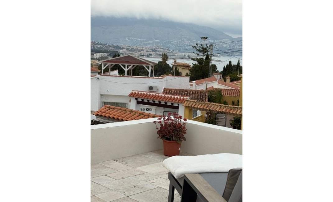 Resale - Townhouse -
Albir