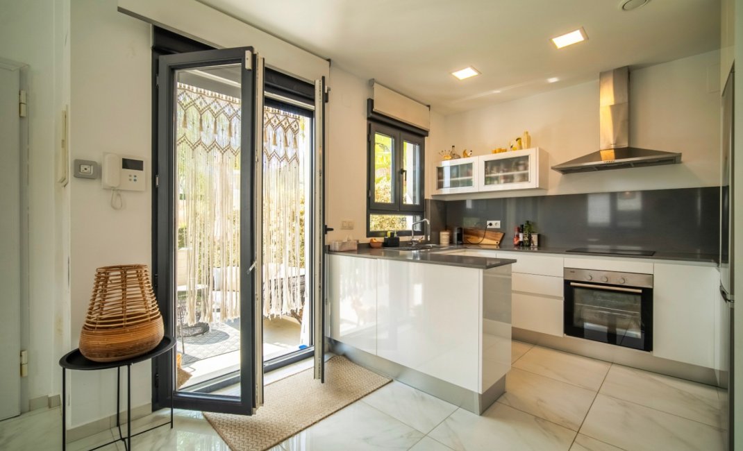 Resale - Bungalow -
Polop - La Alberca