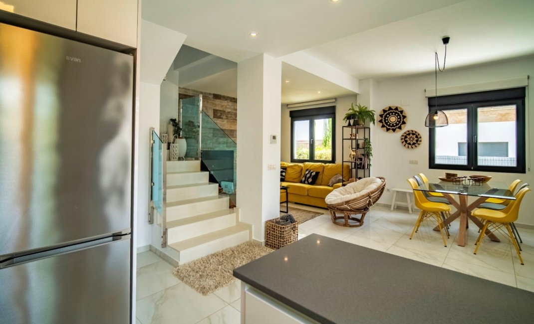 Resale - Bungalow -
Polop - La Alberca