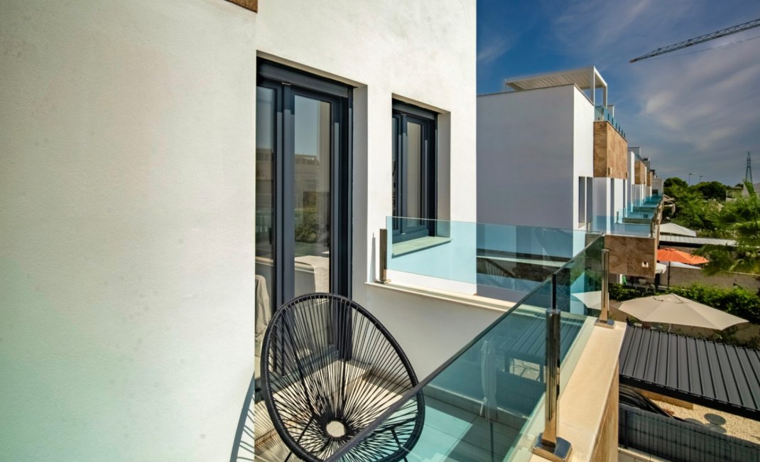 Resale - Bungalow -
Polop - La Alberca