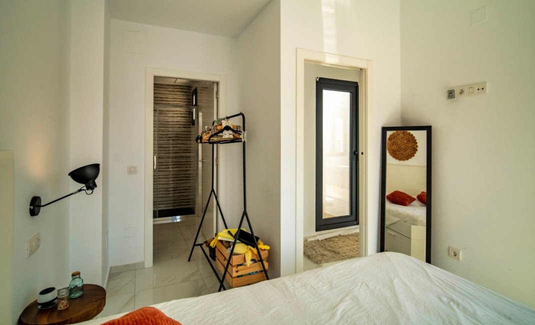 Resale - Bungalow -
Polop - La Alberca