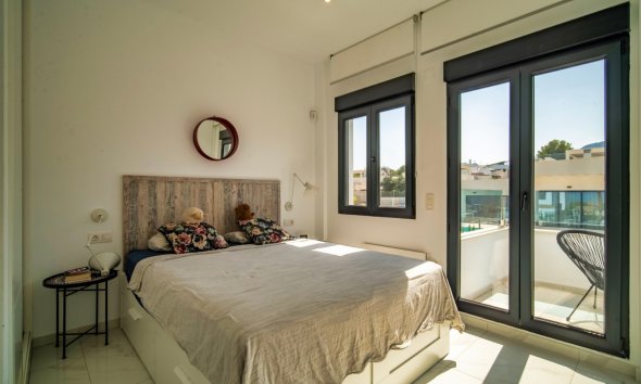 Resale - Bungalow -
Polop - La Alberca