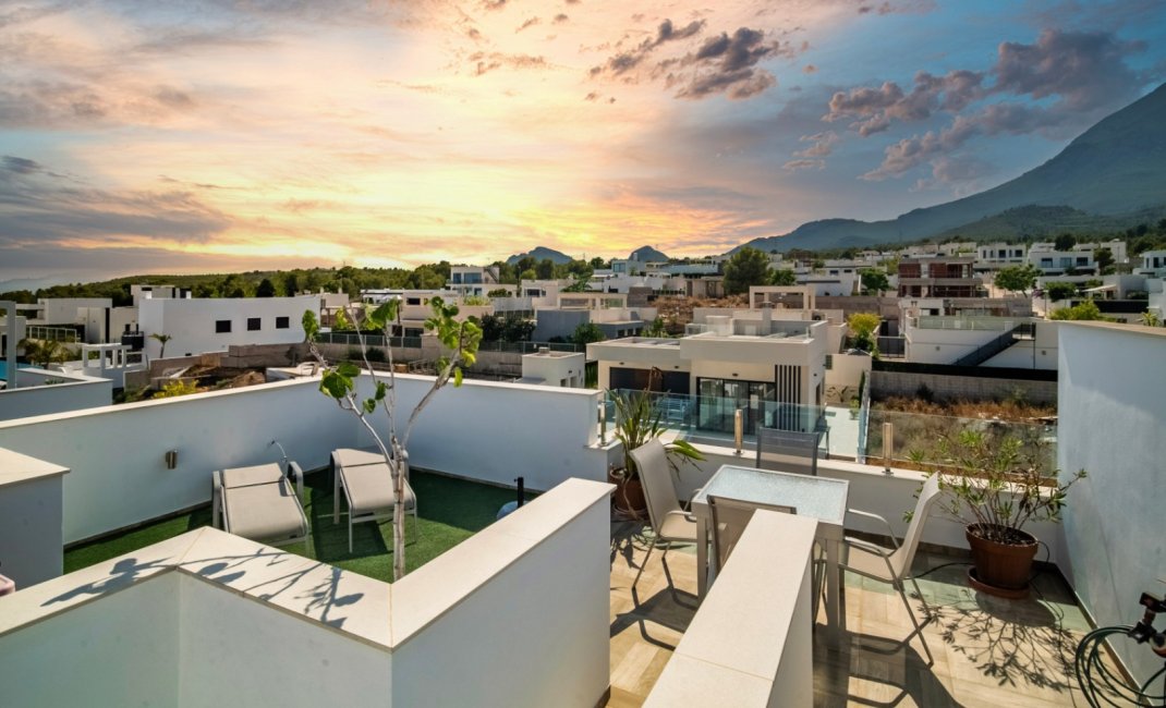 Resale - Bungalow -
Polop - La Alberca