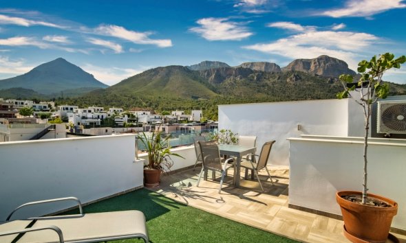 Resale - Bungalow -
Polop - La Alberca