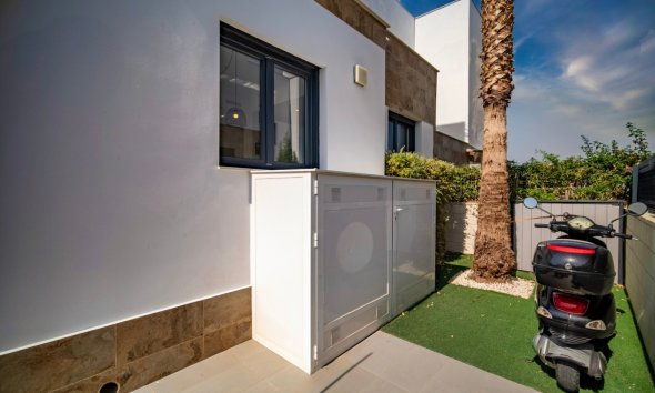 Resale - Bungalow -
Polop - La Alberca