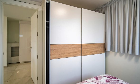 Resale - apartment -
Finestrat - Cala de Finestrat