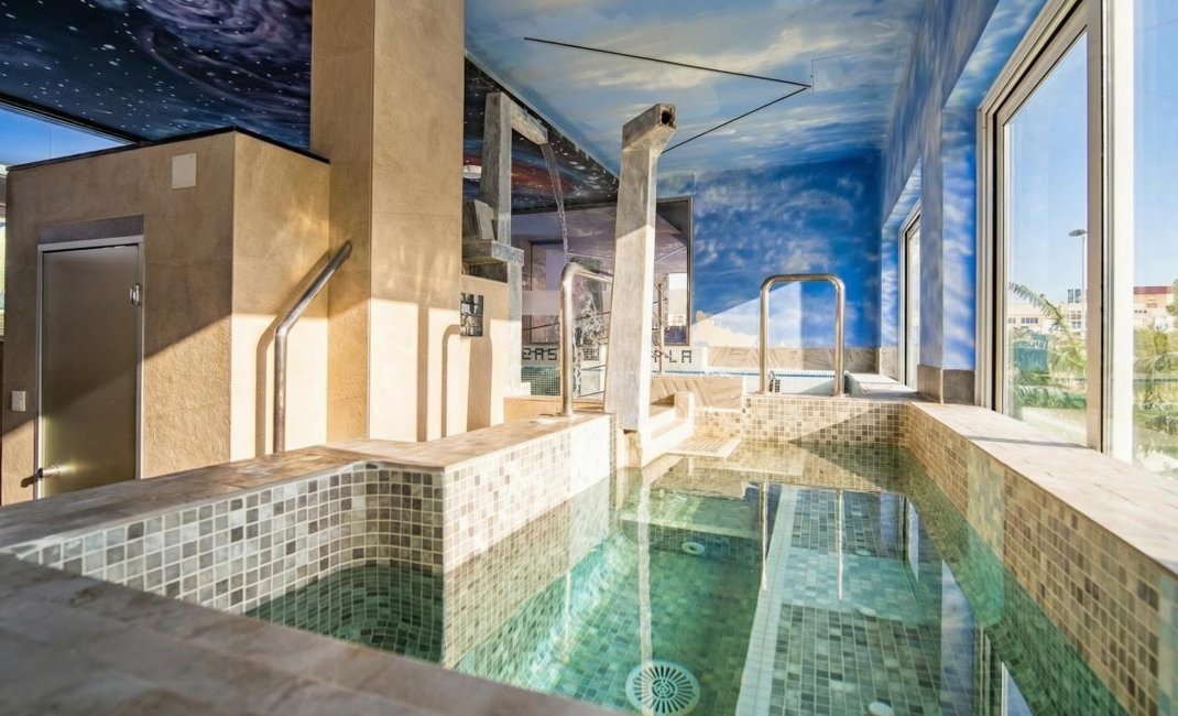 Resale - apartment -
Finestrat - Cala de Finestrat