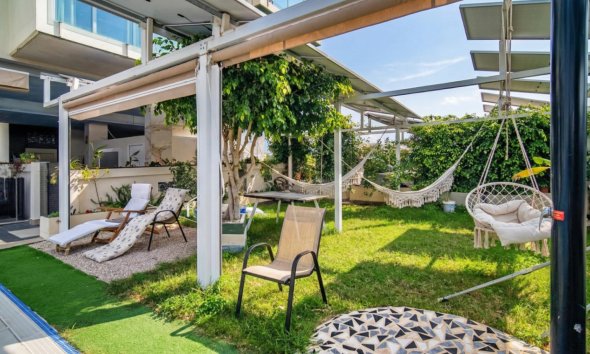 Resale - apartment -
Finestrat - Cala de Finestrat