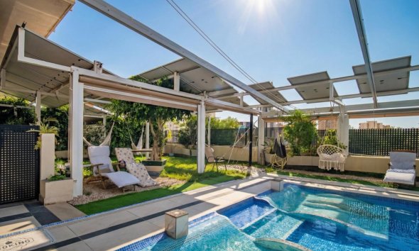 Resale - apartment -
Finestrat - Cala de Finestrat