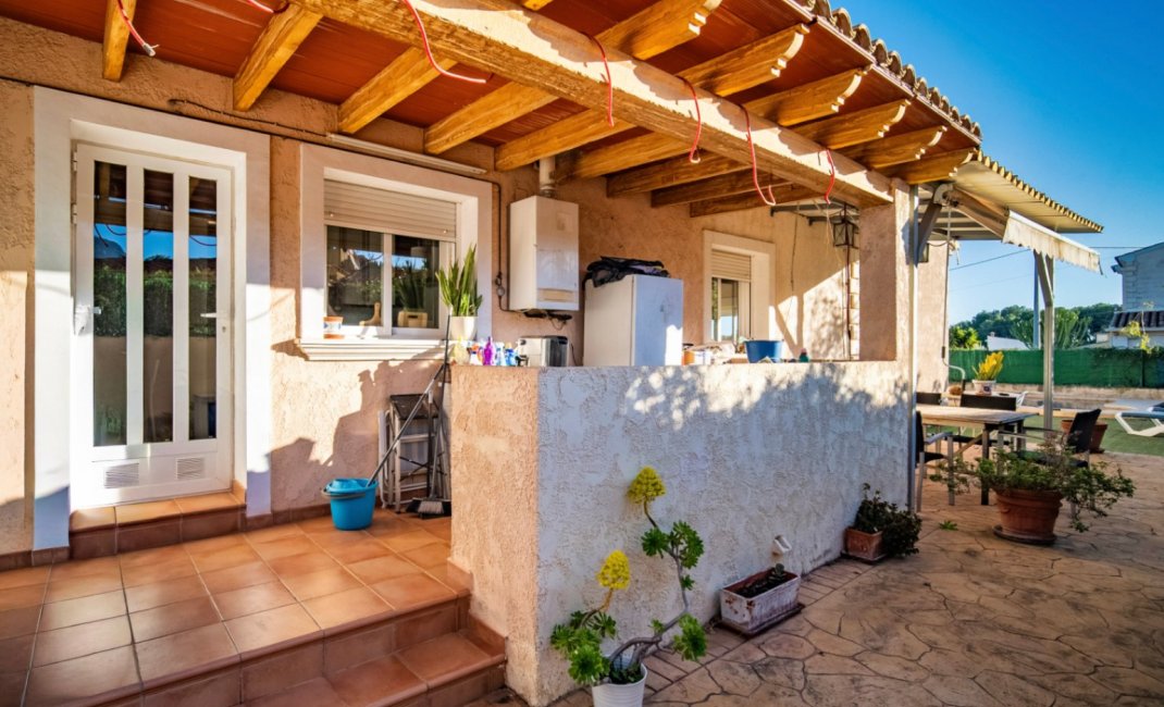 Herverkoop - Villa -
La Nucía