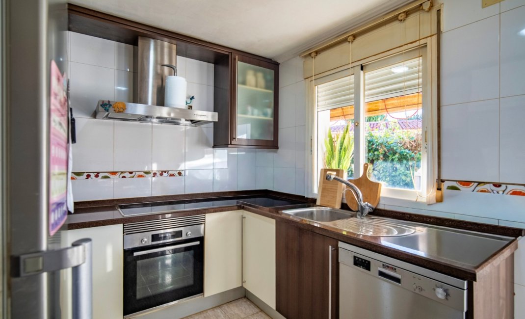 Herverkoop - Villa -
La Nucía