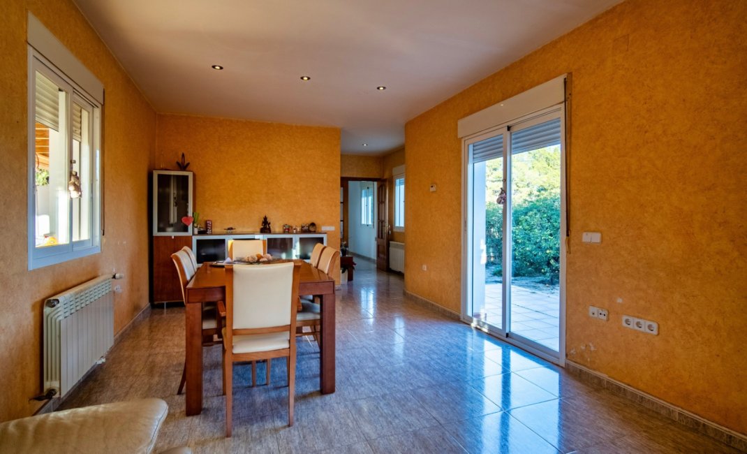 Herverkoop - Villa -
La Nucía