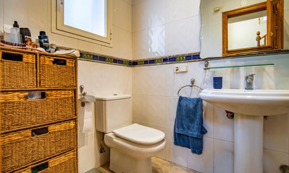 Herverkoop - Villa -
La Nucía