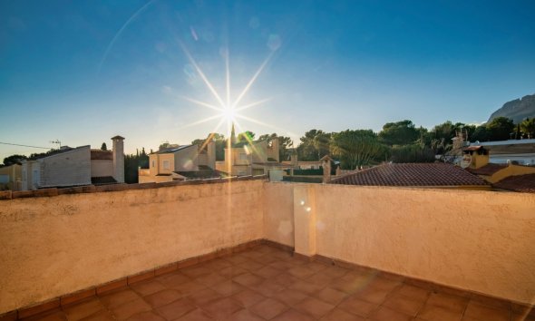 Herverkoop - Villa -
La Nucía