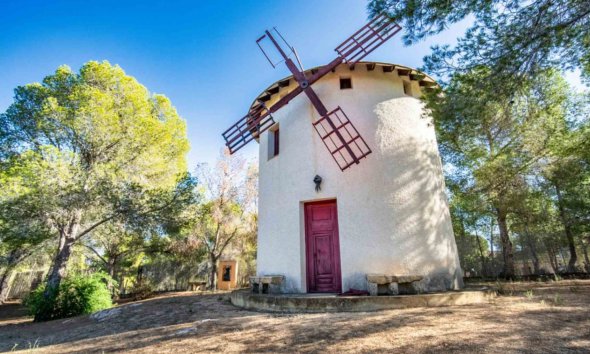 Resale - Villa -
Alfaz del Pi - Colonia Escandinavia