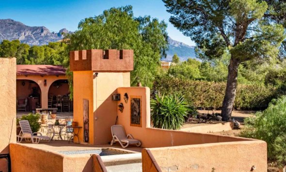 Resale - Villa -
Alfaz del Pi - Colonia Escandinavia