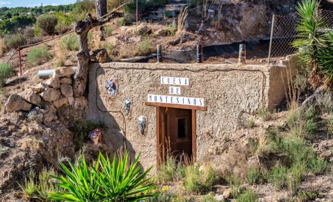 Resale - Villa -
Alfaz del Pi - Colonia Escandinavia