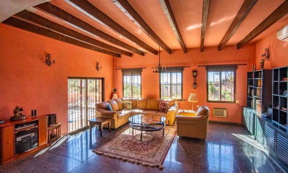 Resale - Villa -
Alfaz del Pi - Colonia Escandinavia