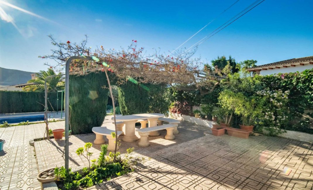 Resale - Villa -
Alfaz del Pi - Arabi