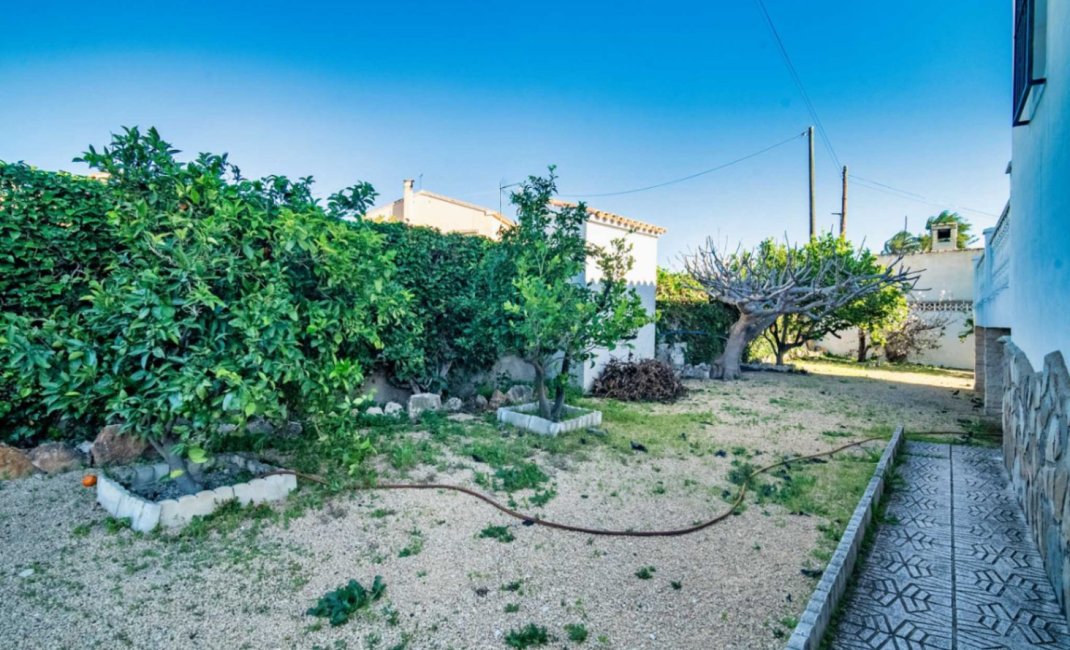Resale - Villa -
Alfaz del Pi - Arabi