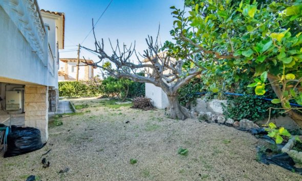 Resale - Villa -
Alfaz del Pi - Arabi