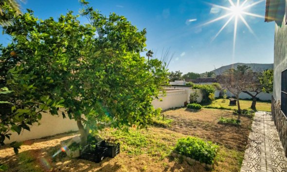 Resale - Villa -
Alfaz del Pi - Arabi