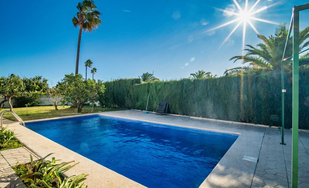 Resale - Villa -
Alfaz del Pi - Arabi