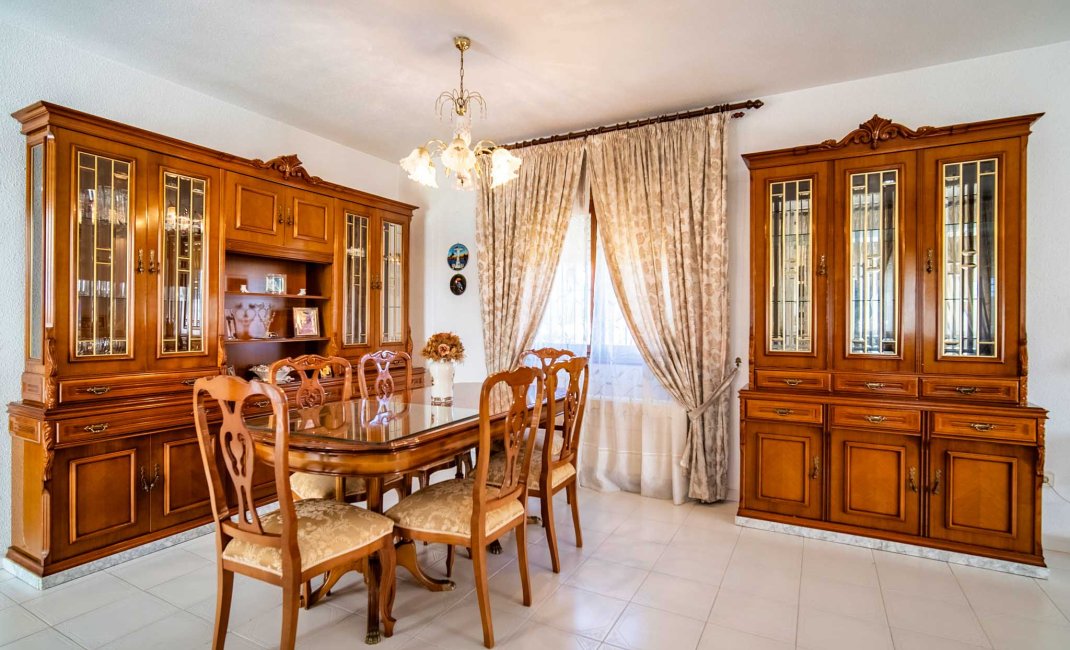 Resale - Villa -
Alfaz del Pi - Arabi
