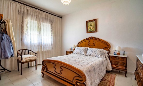 Resale - Villa -
Alfaz del Pi - Arabi