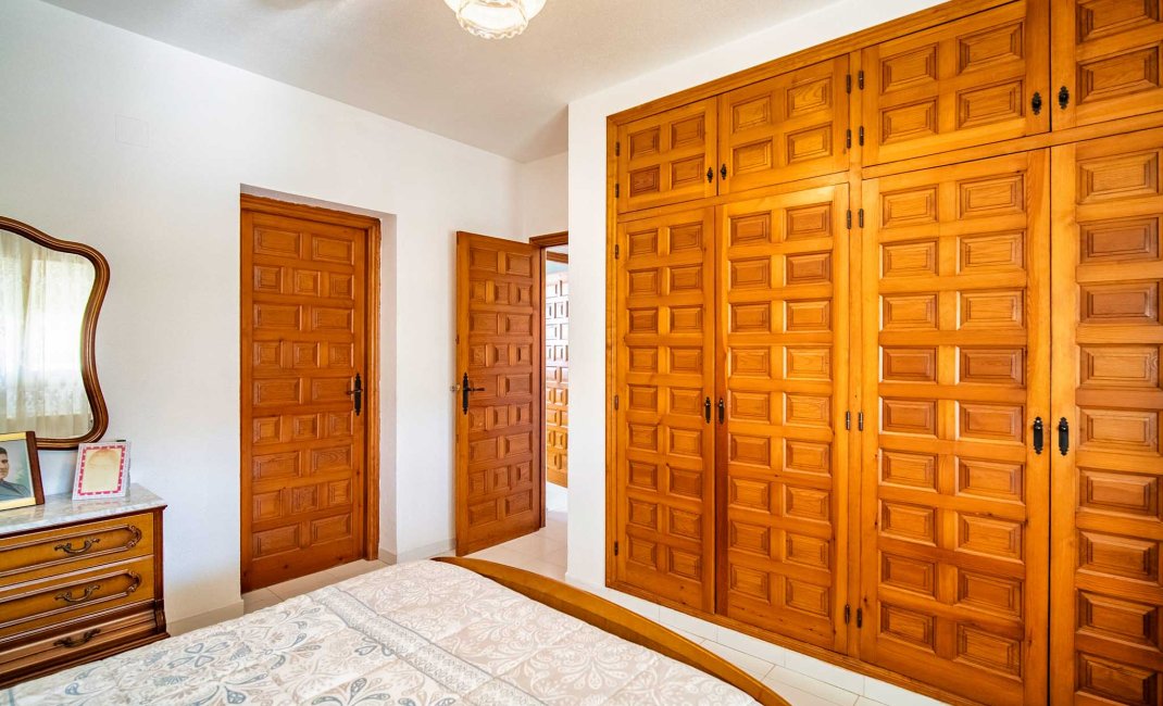 Resale - Villa -
Alfaz del Pi - Arabi