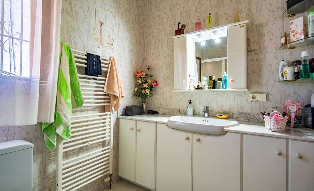 Resale - Villa -
Alfaz del Pi - Arabi