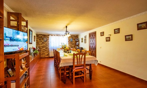 Resale - Villa -
Alfaz del Pi - Arabi