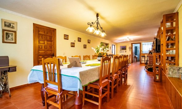 Resale - Villa -
Alfaz del Pi - Arabi