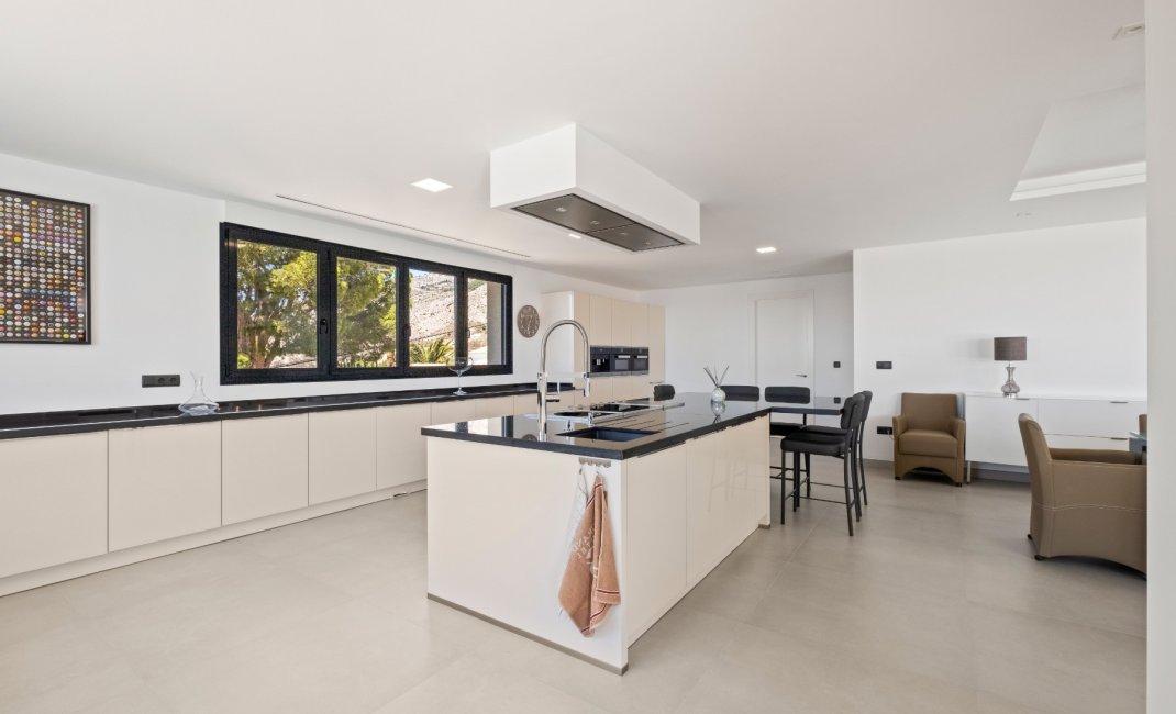 Revente - Villa -
Altea