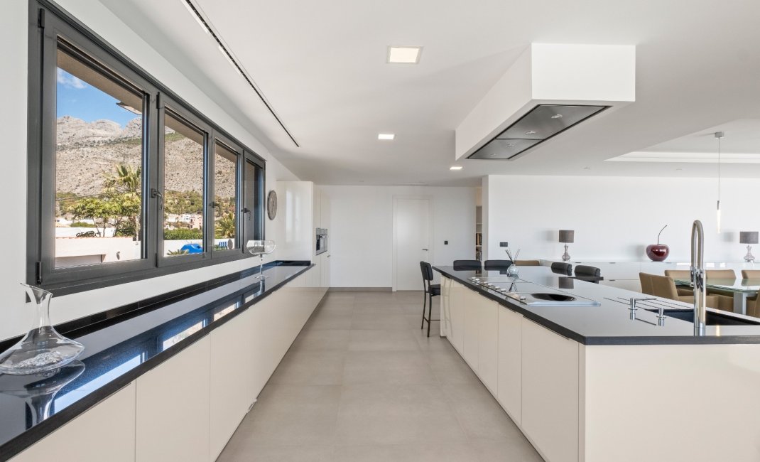 Revente - Villa -
Altea