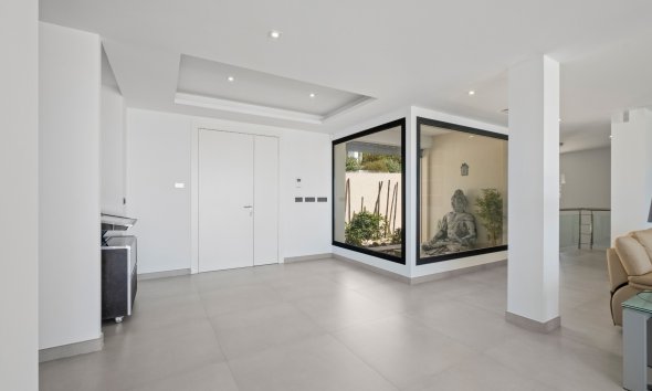 Revente - Villa -
Altea