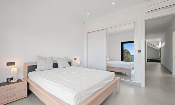 Revente - Villa -
Altea