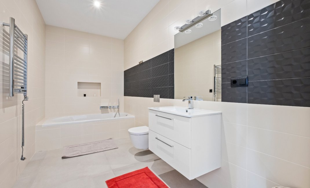 Revente - Villa -
Altea