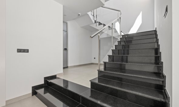 Revente - Villa -
Altea