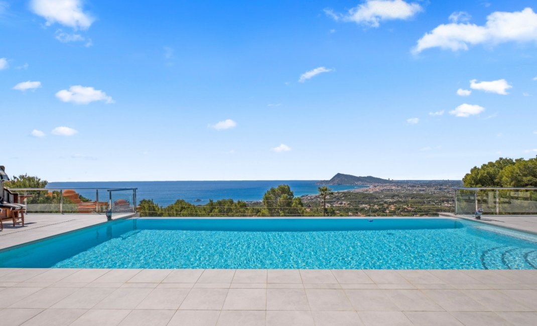 Revente - Villa -
Altea