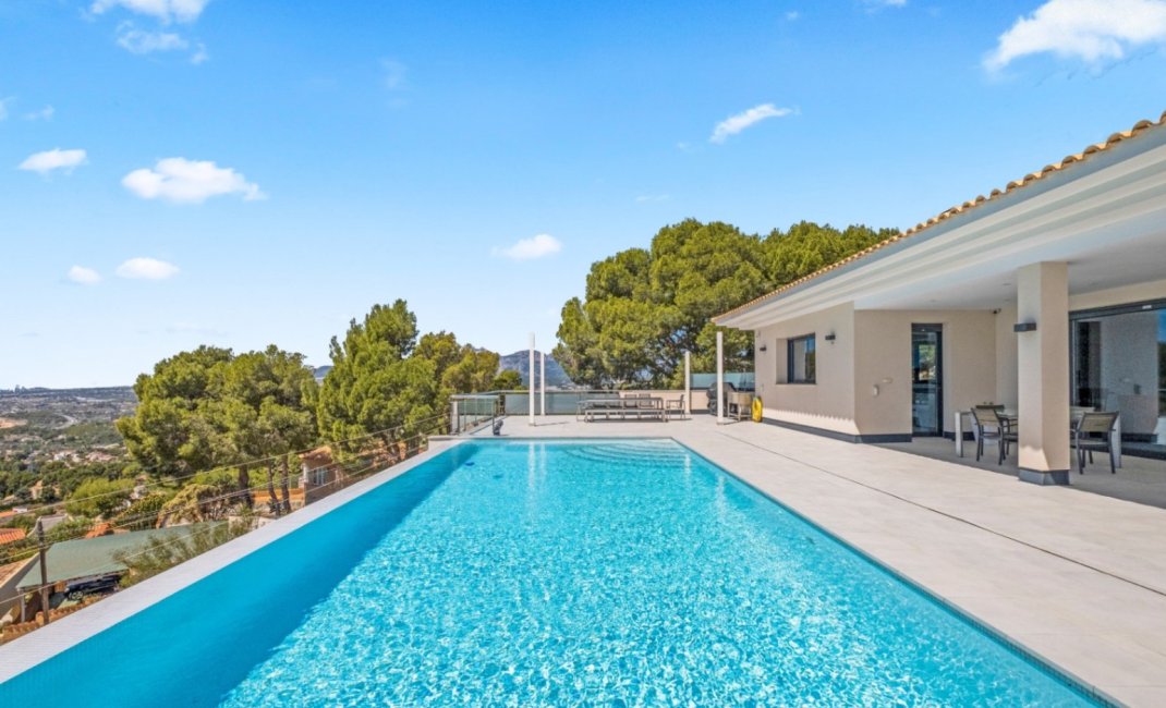 Revente - Villa -
Altea