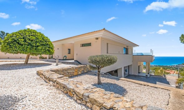 Revente - Villa -
Altea