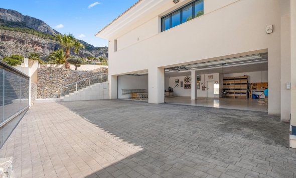 Revente - Villa -
Altea