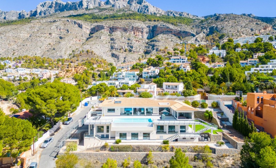 Revente - Villa -
Altea