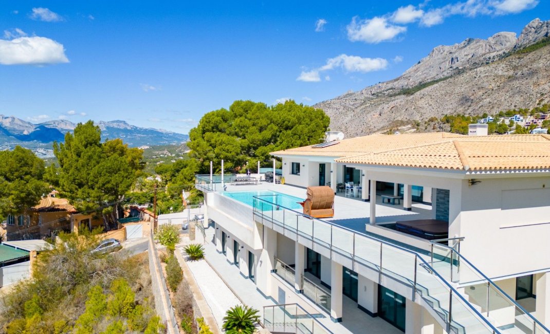 Revente - Villa -
Altea