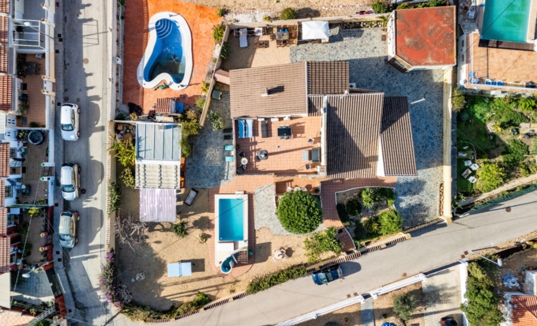 Resale - Villa -
La Nucía - Montebello - Nou Espai